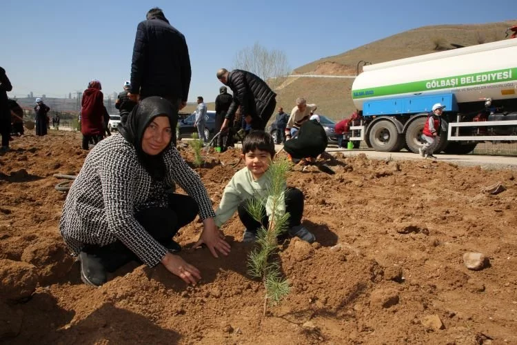 Ankara Gölbaşı'nda geleceğin tohumları toprakla buluştu 