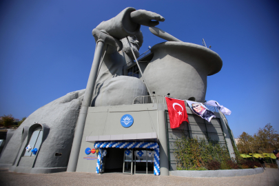 İzmir Karabağlar'da 'Nasreddin Hoca' çocukları bekliyor 