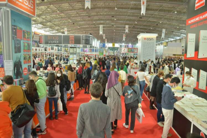 Adana Çukurova'da kitap fuarı başladı