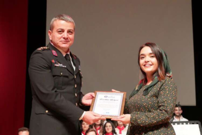 Kütahya'da ödüller sahiplerini buldu 