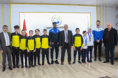 Başkan Öztürk; "Sporun ve sporcunun her zaman yanındayız"