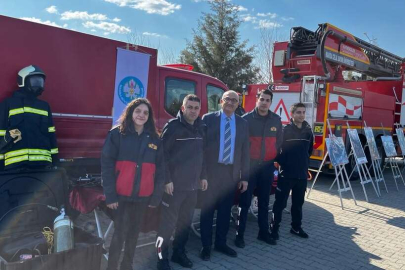 Manisa'da MCBÜ öğrencilerinden itfaiyeye büyük ilgi