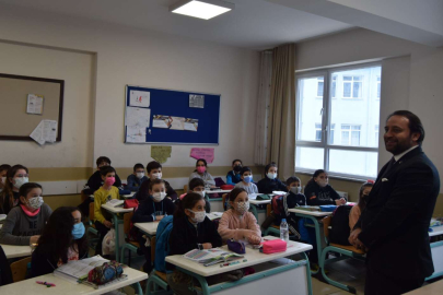 Bursa Orhangazi'de eğitime yakın mercek