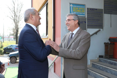 Başkan Yüce: “Sakarya'da esnaflarımızın makul olan her talebine olumlu yaklaşıyoruz”