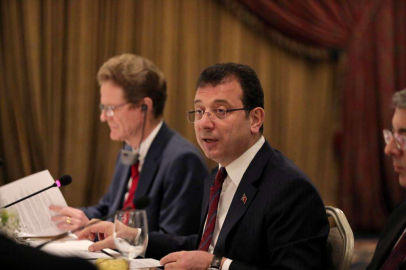 İmamoğlu: "Değişim sürecine hazırlanın" 