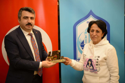 Bursa Yıldırım'da Başkan Yılmaz emektar personelle buluştu 