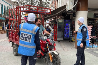 Sakarya Hedef Çark Caddesi’nde denetimler başladı 