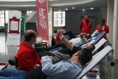 Bursa'da BUTTİM esnafı 'kan' bağışladı