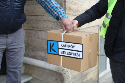 Kadıköy Belediyesi'nden 12 bin yardım kolisi her gün 5 bin 500 kişiye iftar 