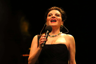 Göksel'de hayranlarıyla Hatay'da buluştu 