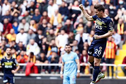 Fenerbahçe Kayseri'yi devirdi