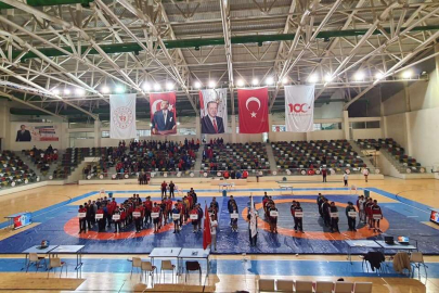 Kilis'te güreş müsabakaları başladı 