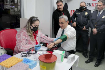 Kütahya'da Başkan Işık kan bağışına destek oldu 