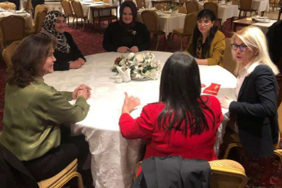 Ankara'da 6 muhalefet partisinin Kadın Kolları başkanları buluştu