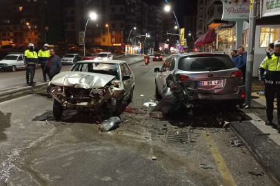 Niğde'de İsmet Sayın Caddesi'nde trafik kazası 