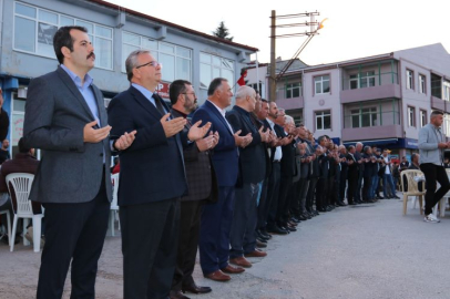 Edirne Süloğlu'nda büyük iftar yemeği ve yağmur duası
