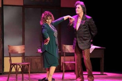 Nilgün Belgün ve Bekir Aksoy'dan 'Leyla Hanım'