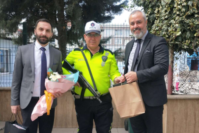 Kocaeli İzmit Belediyesi Polis Haftası’nda  emniyet teşkilatını unutmadı