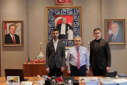 Başkan Işık Kütahya'da  gençlerle AB projelerini görüştü 