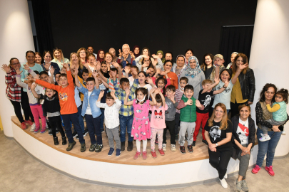 İzmir Karabağlar'da geleceğin bilim insanlarndan Nasreddin Hoca ilgisi