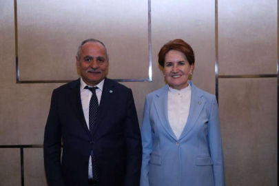 İYİ Parti'den iftar yemeği 