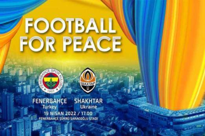 İstanbul Kadıköy'de 'barış için' sahadalar