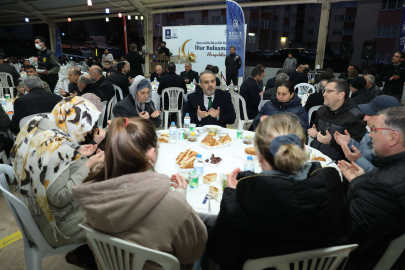 Bursa Büyükşehir Kestel'de oruç açtı