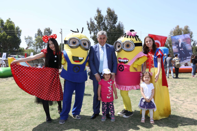 İzmir Güzelbahçe'de çocuk şenliği 