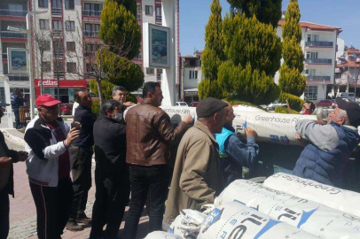 Manisa'da naylonları zarar gören üreticiye destek 