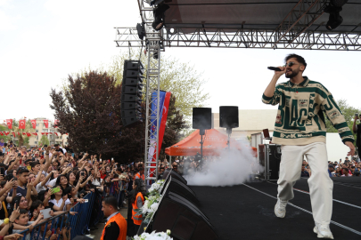 Ünlü rapçi Sefo Gaziantep'i 'Tutsak' etti!