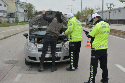 Emniyet'ten eş zamanlı plaka denetimi