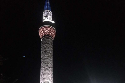 Manisa Kocaçeşme Camii geceleri ışıl ışıl oldu