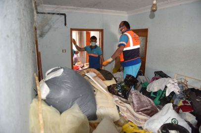 Bursa Yıldırım Belediyesi'nden 'çöp' ev mesaisi 