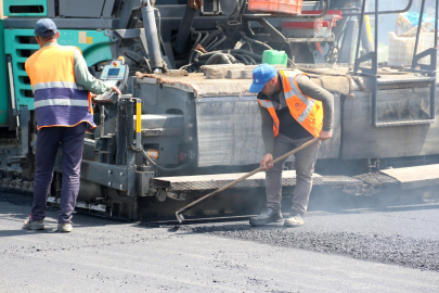 Gebze Oto Sanayi’nin alternatif girişine asfalt