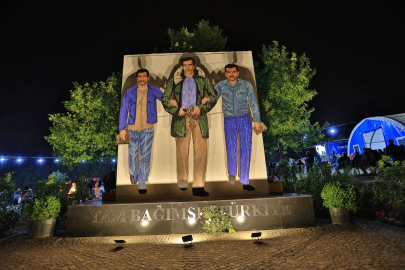 İzmir Güzelbahçe'de Deniz Gezmiş ve arkadaşları anıldı 