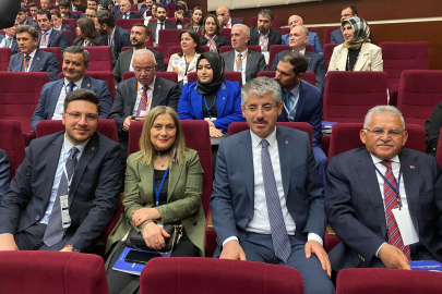 Kayseri Büyükşehir Belediye Başkanı Büyükkılıç, Ankara'da AK Parti Genişletilmiş İl Başkanları Toplantısı’na  katıldı 