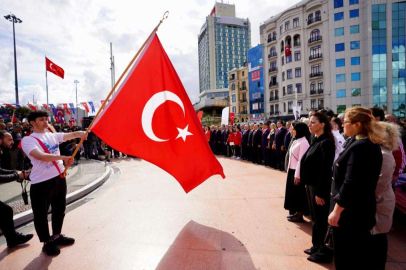 İmamoğlu: Gençlerin hayallerini burada kurabildiği bir ülke diliyorum 
