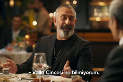 Cem Yılmaz'dan Çince cevap