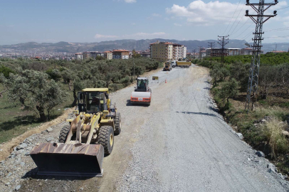 Hatay Karlısu Mahallesi asfaltlanıyor 