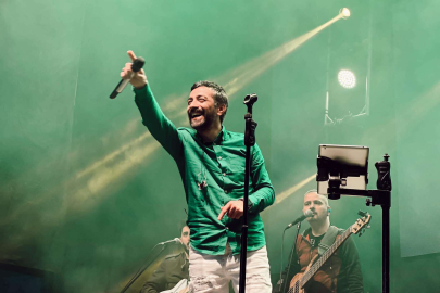 Resul Dindar konser turnesiyle şehirleri sallıyor…