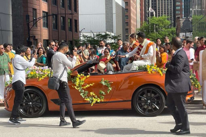 ABD Chicago sokaklarında Hint düğünü!