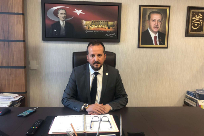Refik Özen: Bu yasaya sansür demek, yalanın yanında durmak demektir