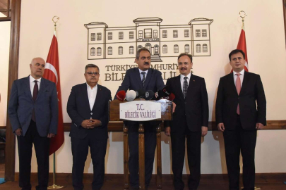 4 yaz okulu geliyor