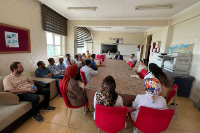 Başkan Asya İHL öğretmenleriyle buluştu