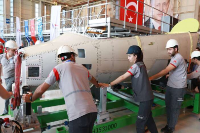Türkiye’nin ilk jet motorlu eğitim uçağı HÜRJET montajı başladı