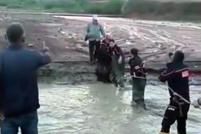 Yozgat'ta selden 9 kişi kurtarıldı