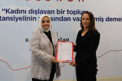Bursa Mudanya'da AK Parti Kadın Kolları Çilem Palancı’ya emanet