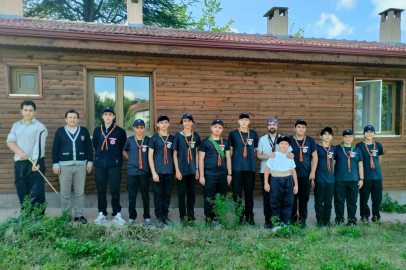 Eskişehirli izciler Bilecik Küçükelmalı'da kamp yaptı