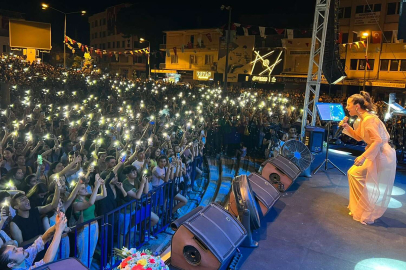 İzmir Bergama'da Tuğba Yurt coşkusu
