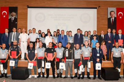 Antalya’da başarılı polislere ödül